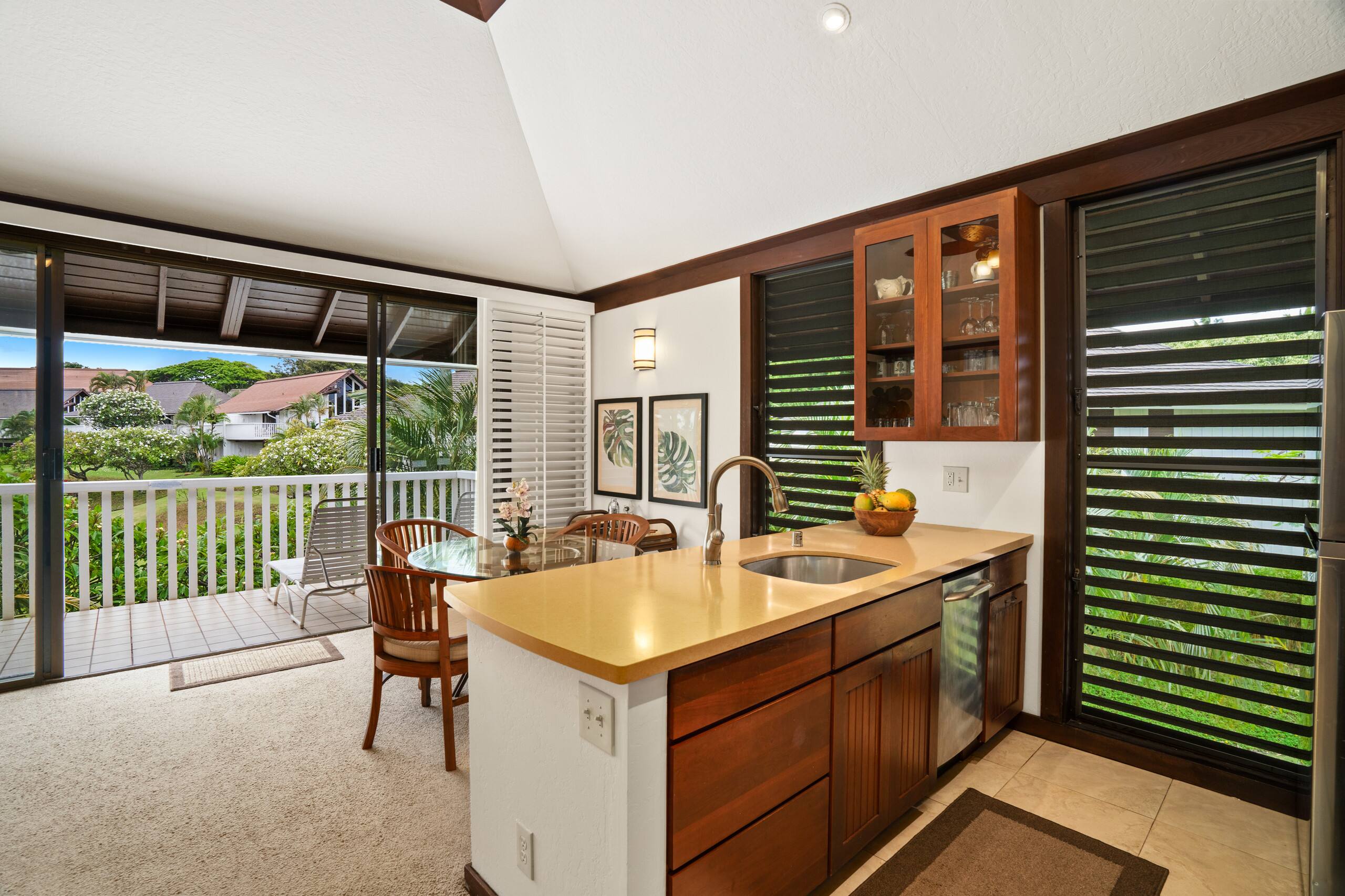 Condo in Koloa · ★4.76 · 1 bedroom · 2 beds · 1 bath - Photo 7