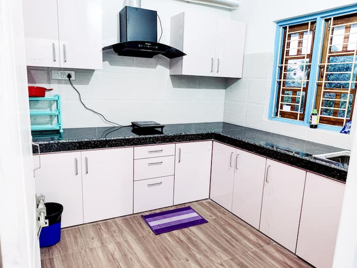 Palm Tree Haven | Cozy 6bhk Family Suite - Bhubaneswar
