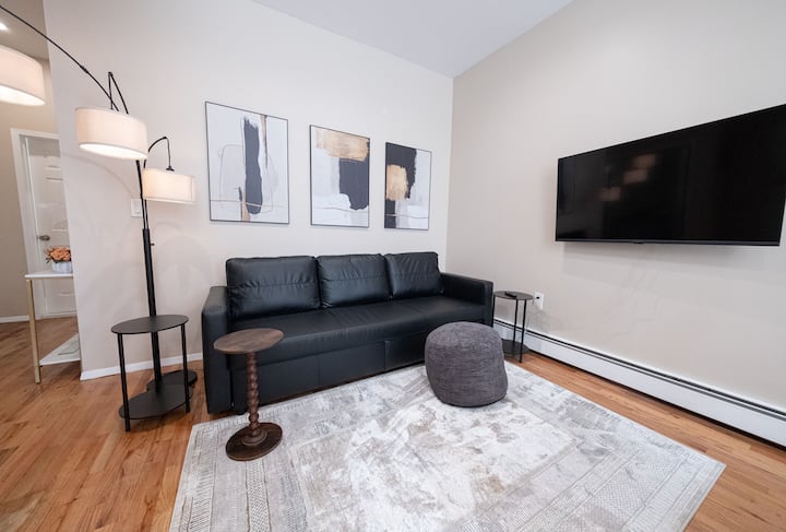 Sunlit 2br Central Park North: Elevator & Laundry - Nova Iorque, NY