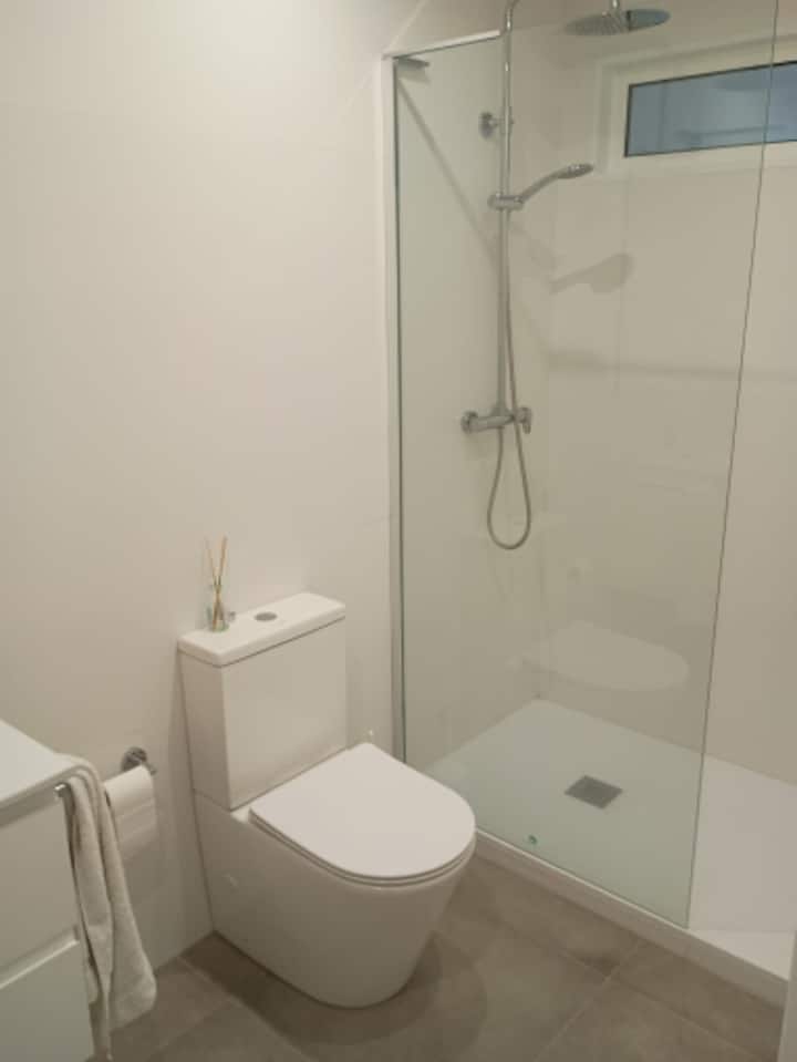 Ah Amplio Apartamento De Temporada En Gijón - Gijón