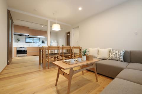 Shinjuku 10min/122 ㎡/5BR/Welcome with children/10min walk station/Quiet residential area/Muji design