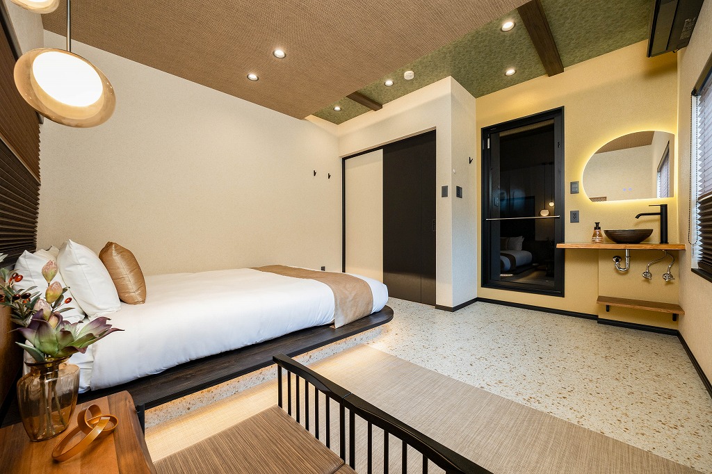 ห้องนอน (เตียงควีนไซส์ 1 เตียง)