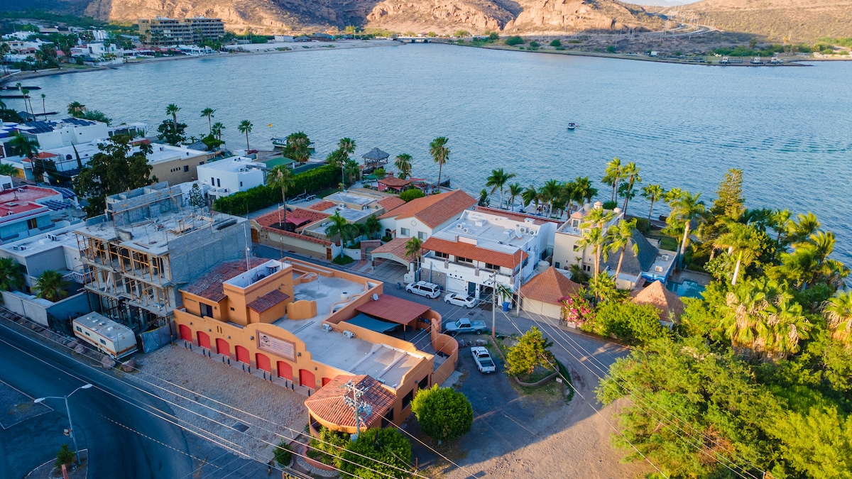 5BR Villa in Bahía de Kino — 5 bedroom vacation rental in Bahía de Kino