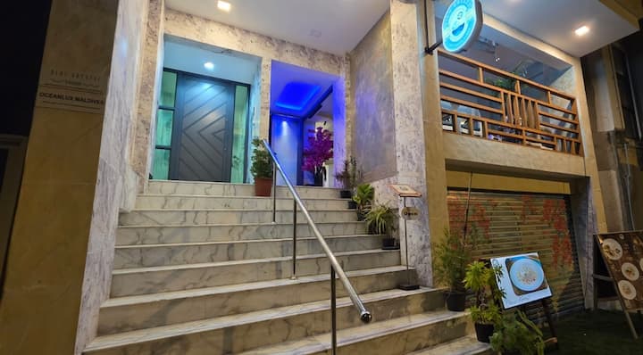 Beach Front Hulhumale' Modern 2 Room Apartment - Maldives