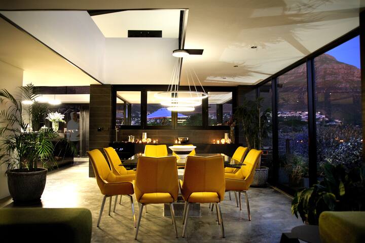 Luxury villa | Pool | Serviced | Outdoor BBQ gallery image 5