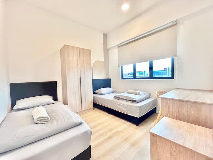 غرفة النوم 2