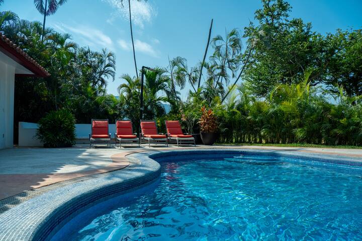Inmuebles Bamboo managed Airbnb listing 3