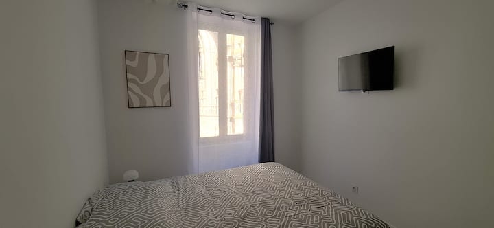 غرفة النوم 2