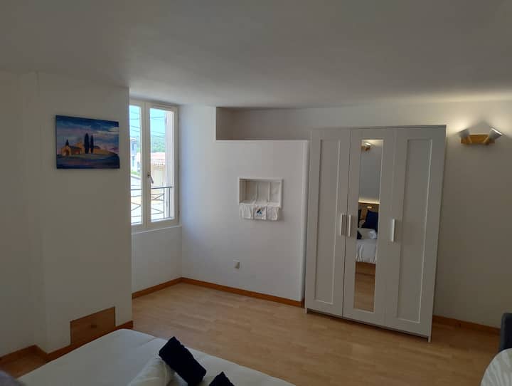 საძინებელი 2