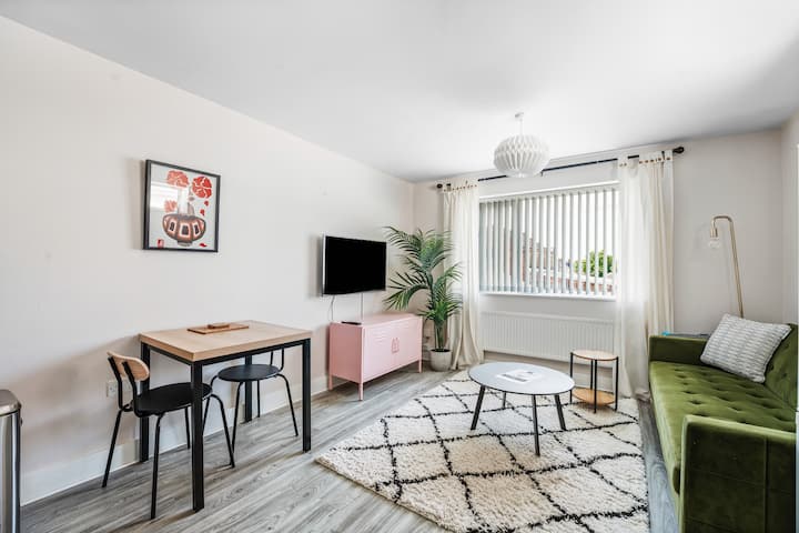 Long Stay 1br|whitchurch Road|from Hospital 5 Min - Cardiff