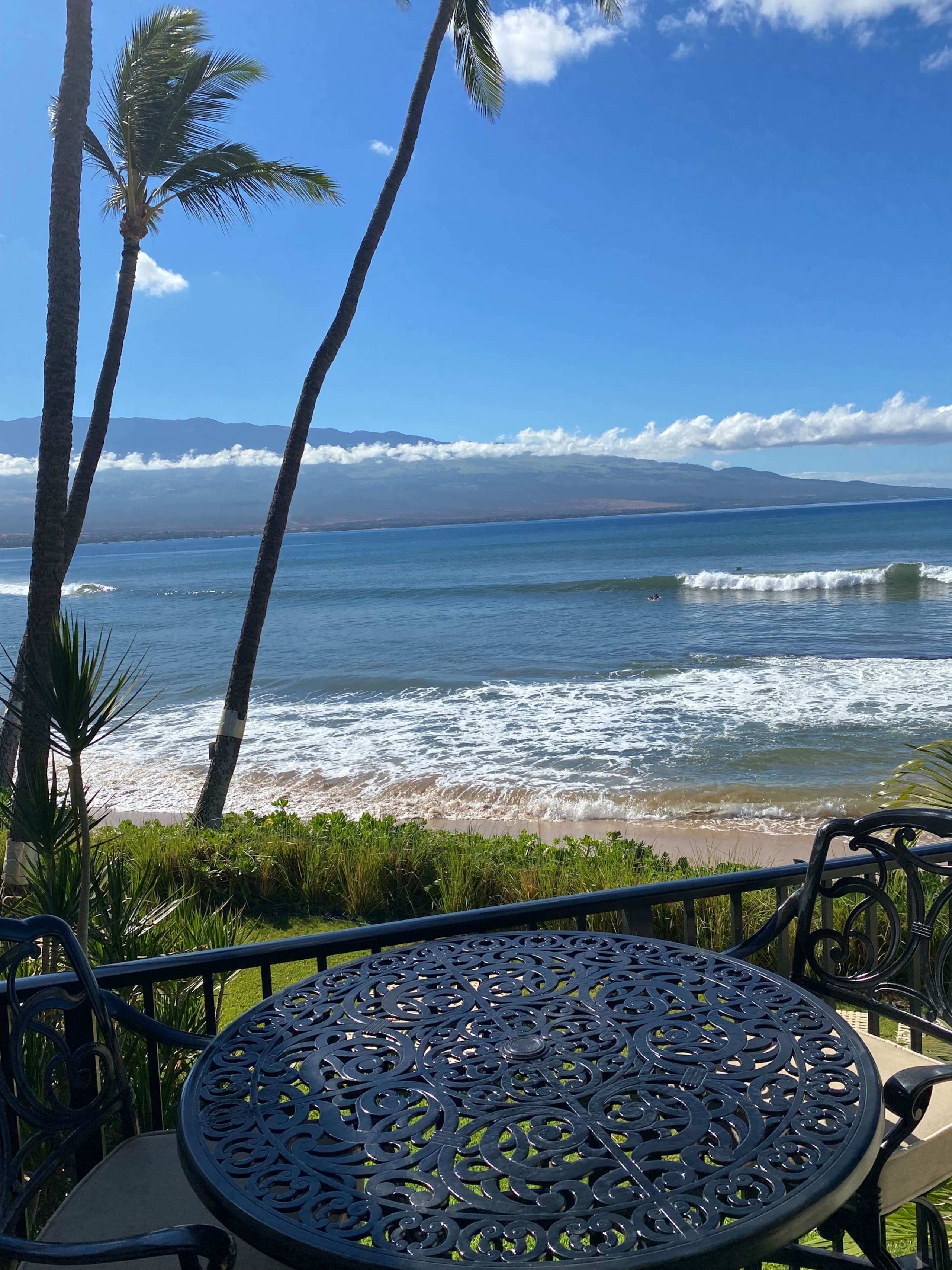 Makani A Kai B5- Beachfront 15 feet to Sugar Beach - Image 3