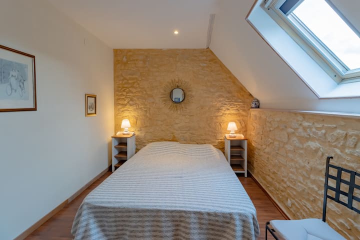 საძინებელი 2