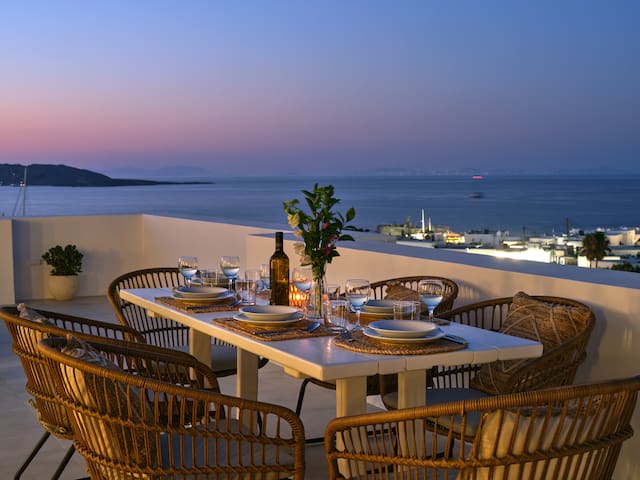 Parian Pearl Unique SeaView