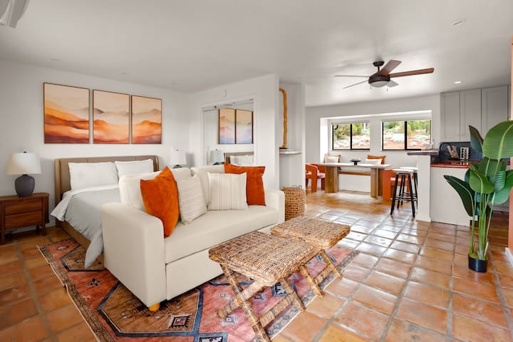 Spacious Studio In West Sedona - Amazing Views - Sedona, AZ