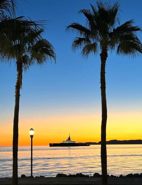 Popular Airbnb listing: Central Loreto, Luxury Condominium in Loreto