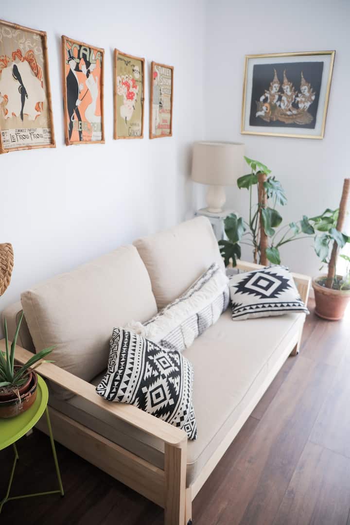 Удобен кауч на спуштање