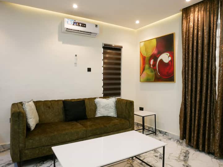 Cozy 1 Bdr W/ Self Check-in | Near Airport - Lagos