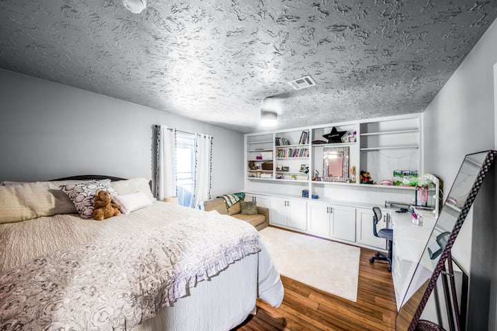 Спалня 2