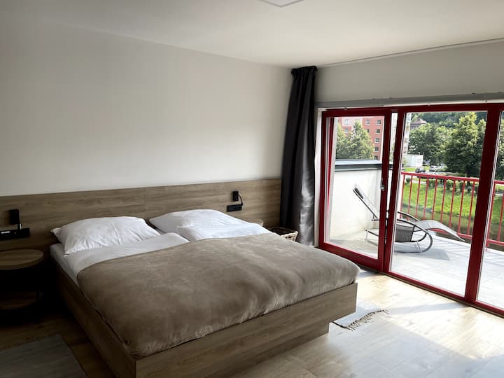 საძინებელი 1