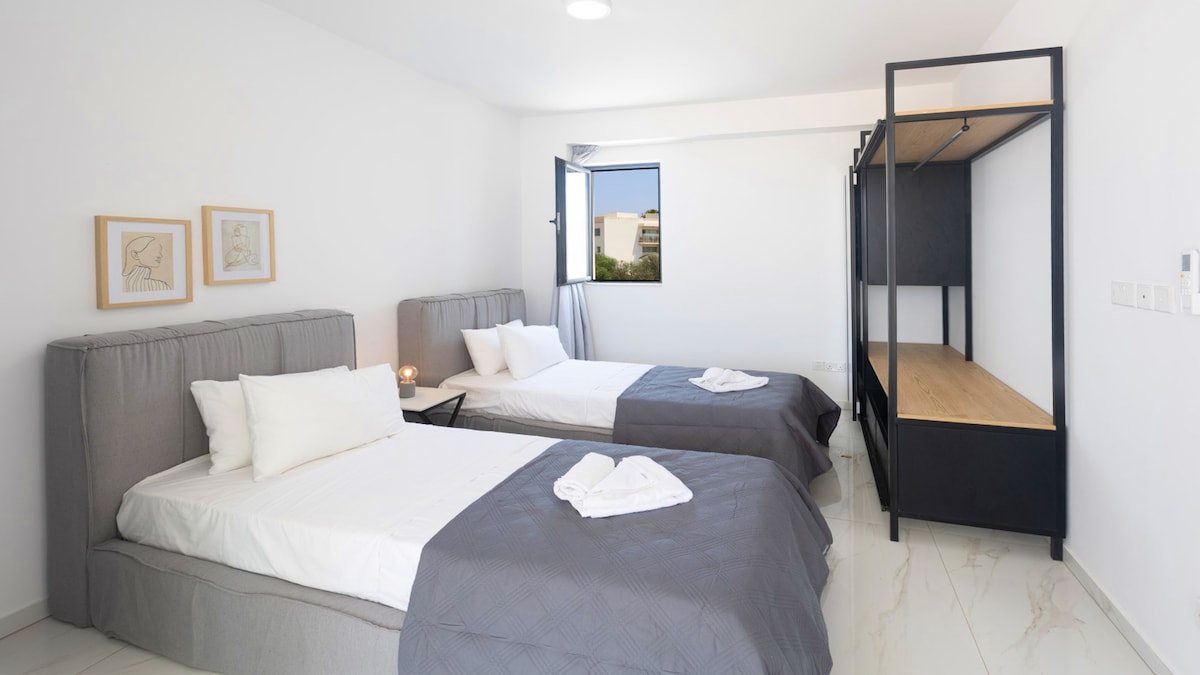 Вила номер 5, спалня с две единични легла