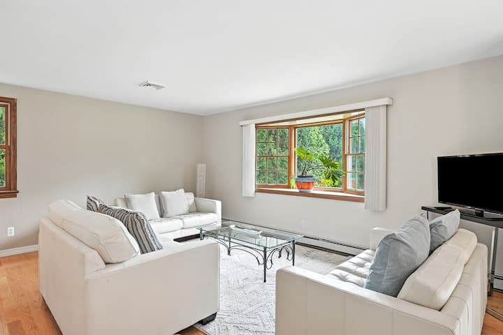 Pleasant Lane Family Retreat - Highland, NY