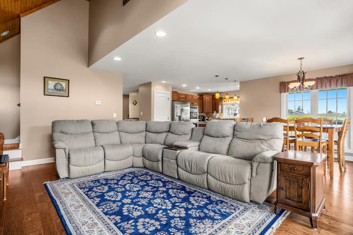 Celebrity Cottage - Abingdon, VA