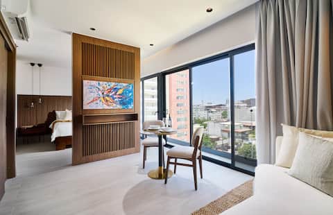 PackageMstudio-Luxury Piantini -Room Service -SD