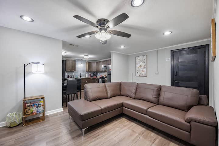 Magnolia Apt 628 — Premium Mattress & Pillows - Statesville, NC