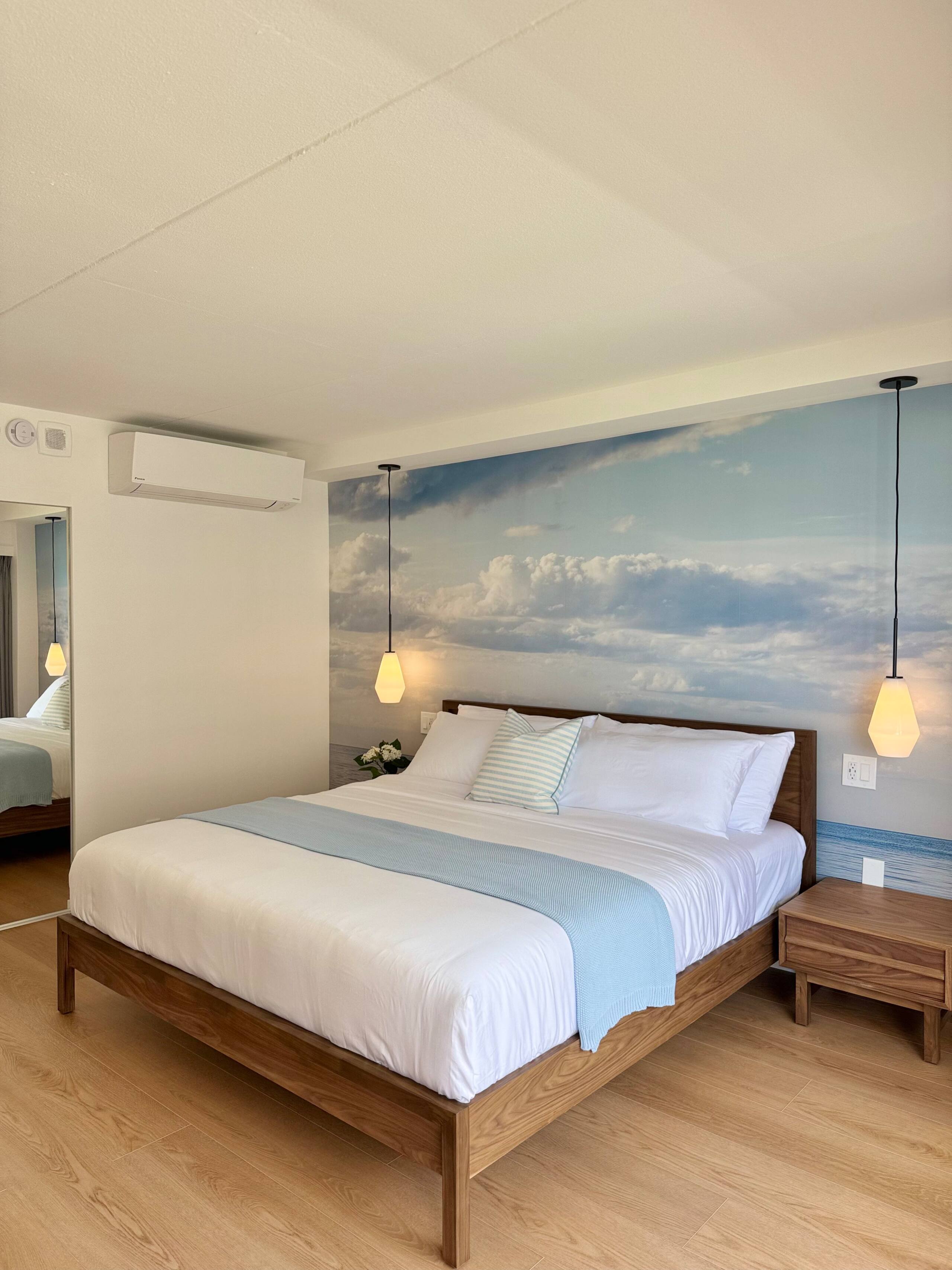 Condo in Honolulu · ★4.93 · 1 bedroom · 2 beds · 1 private bath - Image 23