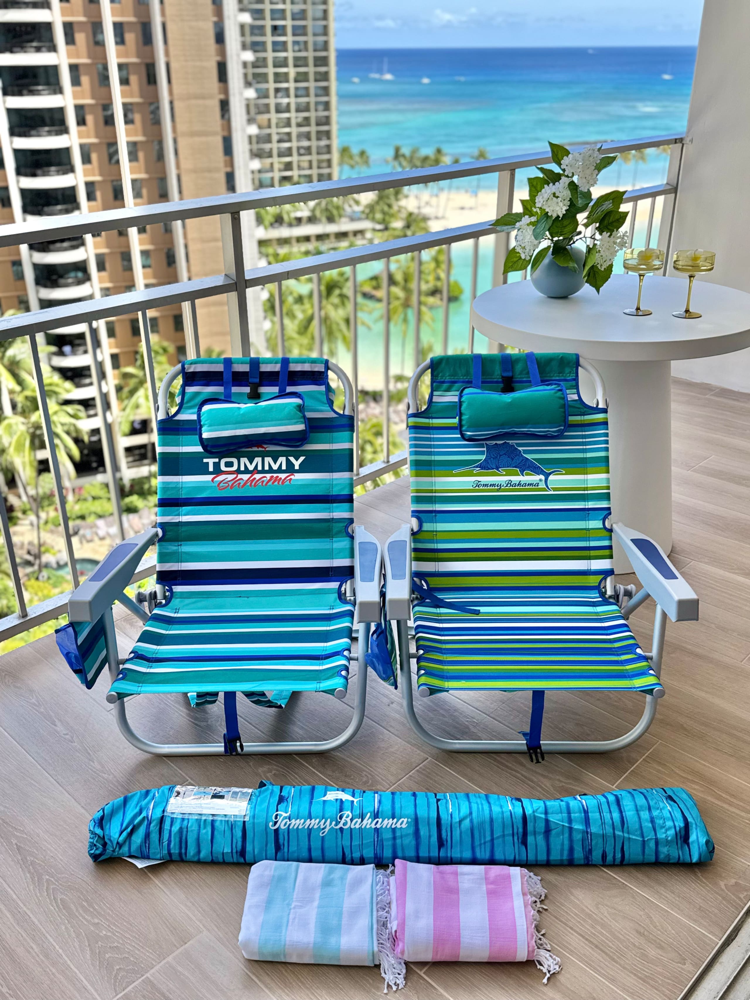 Condo in Honolulu · ★4.93 · 1 bedroom · 2 beds · 1 private bath - Image 42
