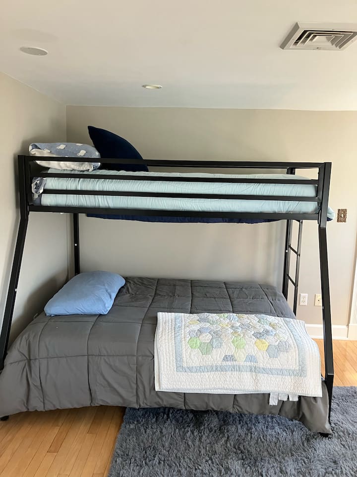 საძინებელი 2