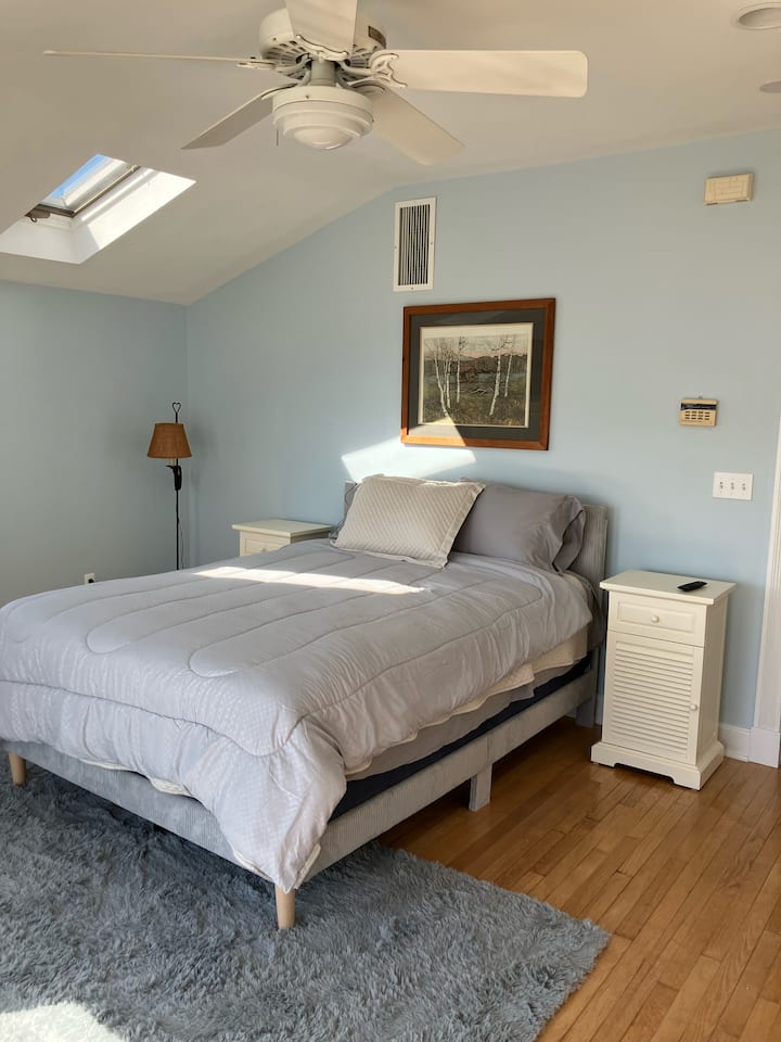 საძინებელი 1