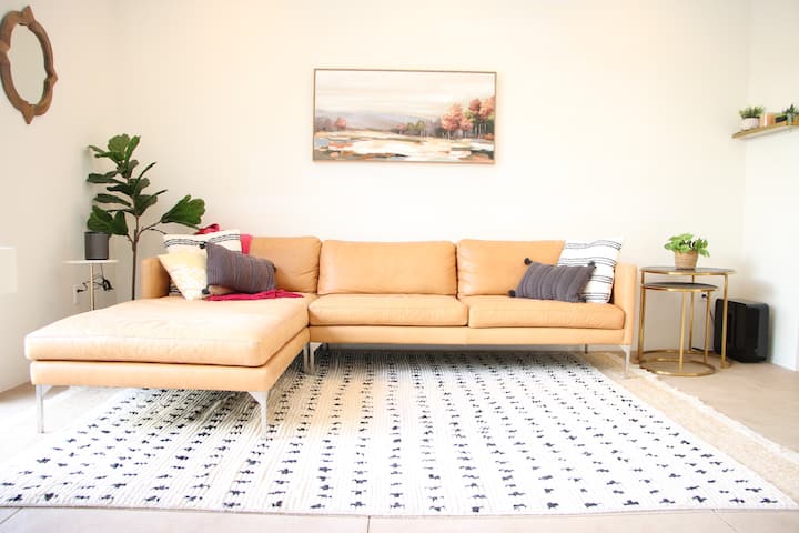 Chic Spacious Pasadena 1br By Rose Bowl + Old Town - Pasadena, CA