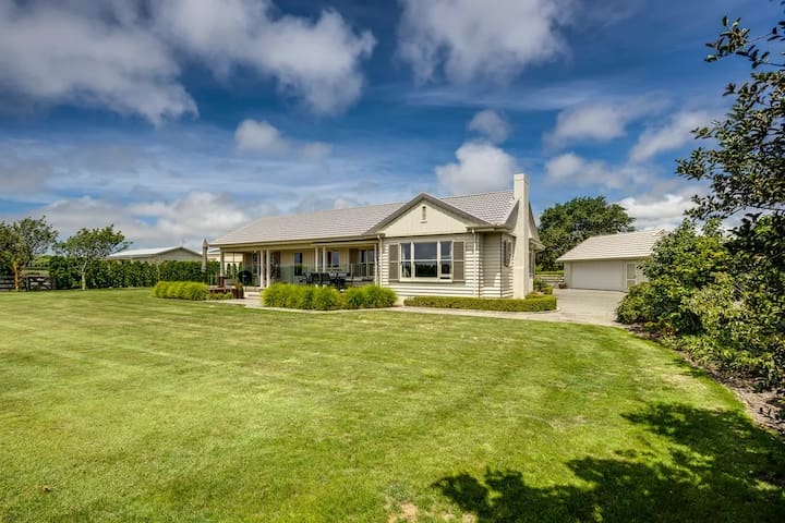 Booky88 managed Airbnb listing 3