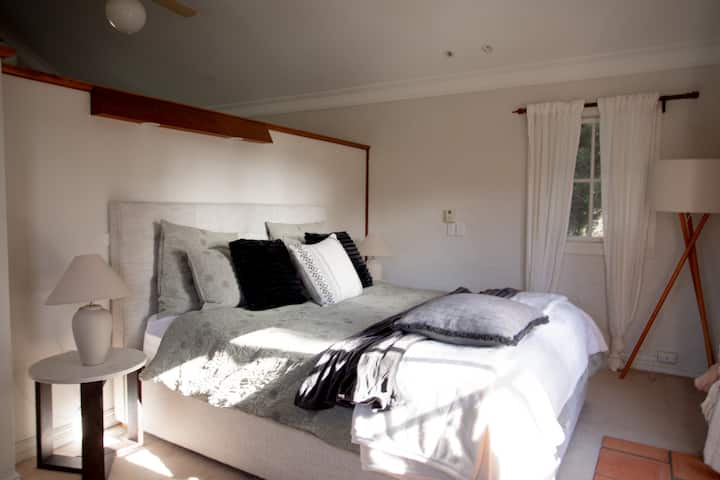 Sant Feliu - A French-inspired Country Estate - Berrima