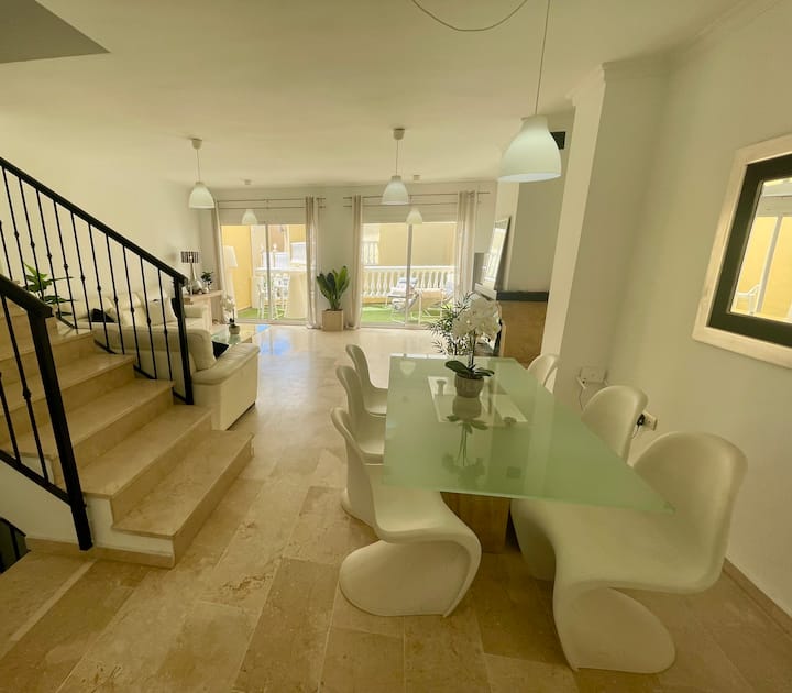 Espectacular Casa Con Vistas. - Costa del Sol