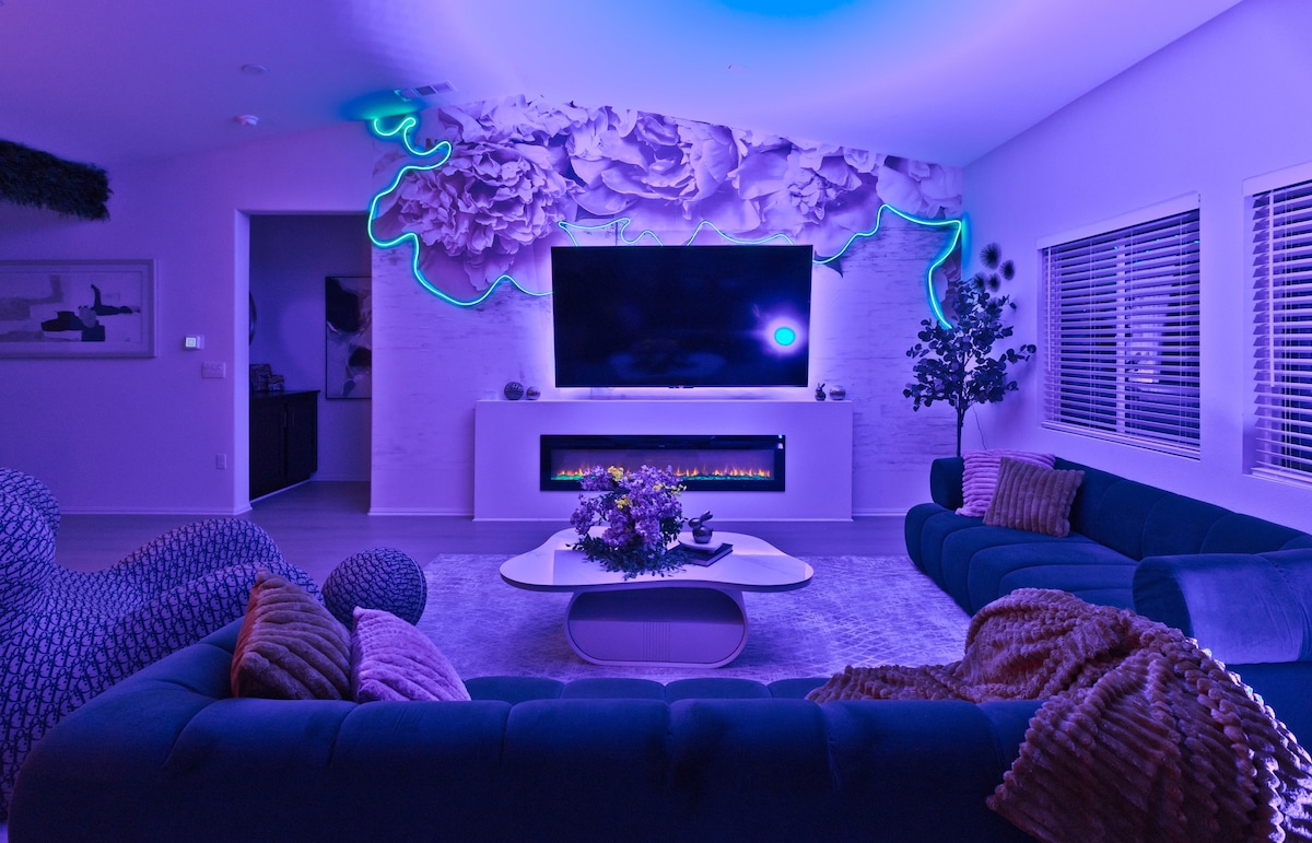 Top performing Airbnb: Modern Villa w/Blackout Gameroom+Pool+Spa+Karaoke in Coachella