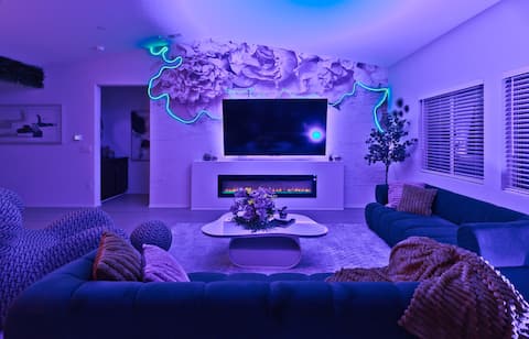 Top performing Airbnb: Modern Villa w/Blackout Gameroom+Pool+Spa+Karaoke in Coachella