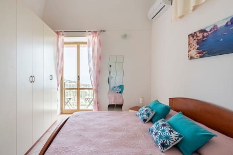 Proprietà Airbnb di successo: Sorrento Tony's House of Sun - Terrace a Massa Lubrense