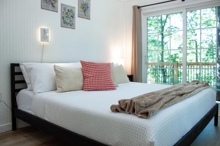 Bračni krevet i privatnost.