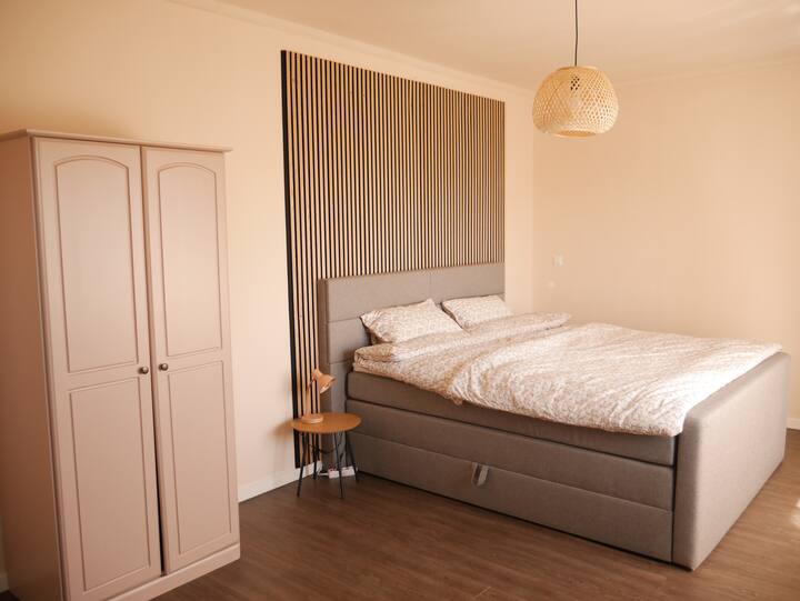 غرفة النوم 1