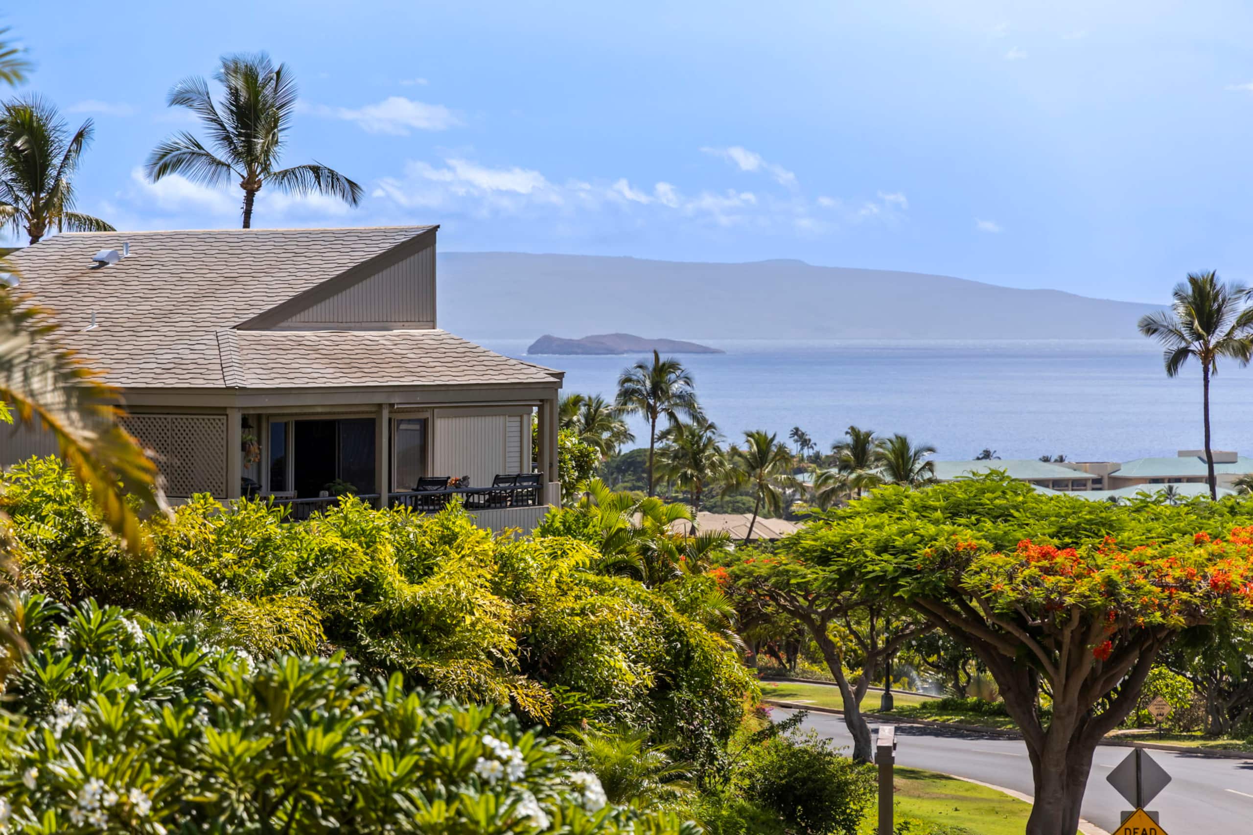 Condo in Wailea · ★4.95 · 1 bedroom · 3 beds · 2 baths - Photo 15