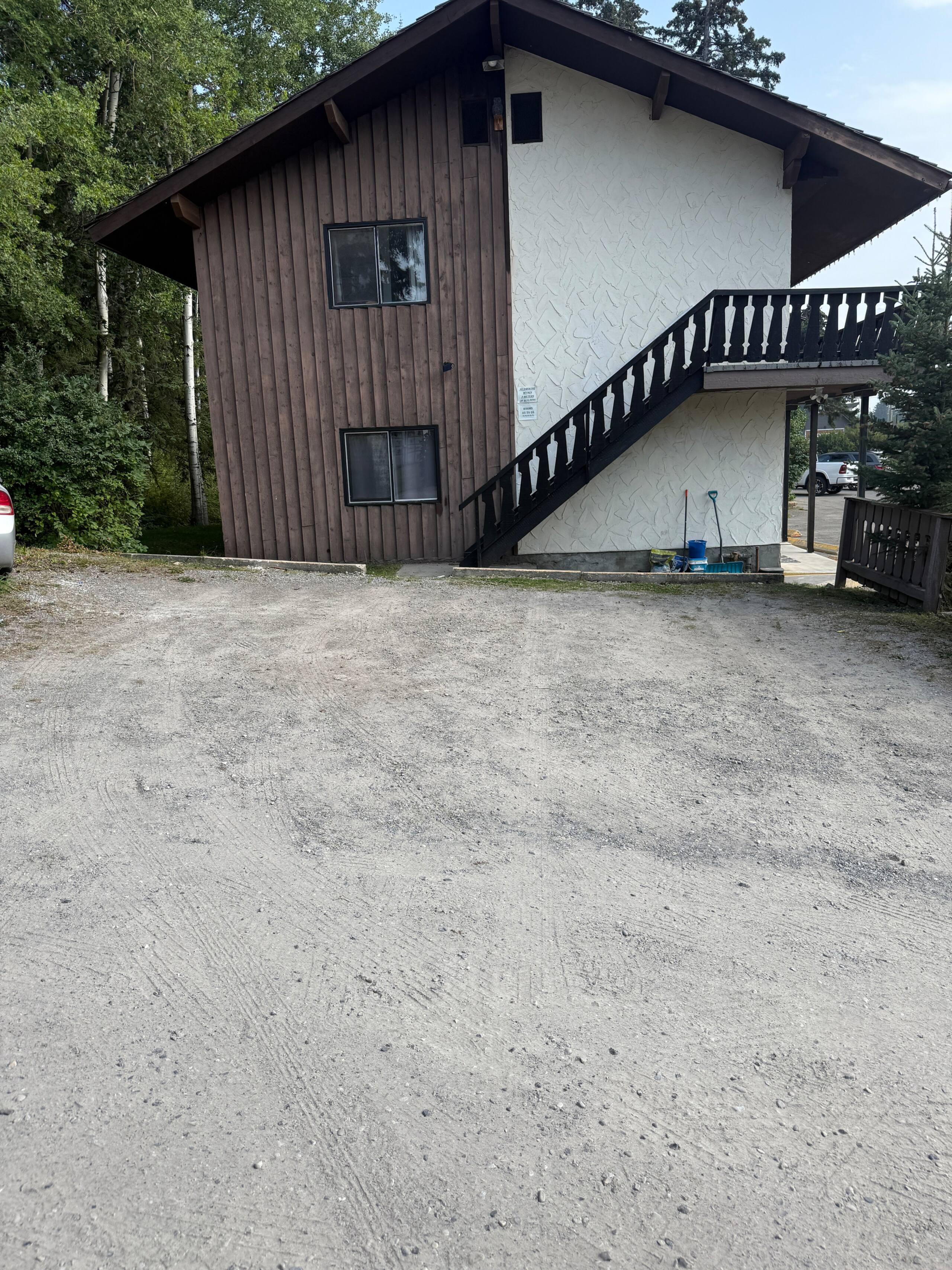 Rustic Rockies Retreat Near Banff & Canmore! - Photo 8