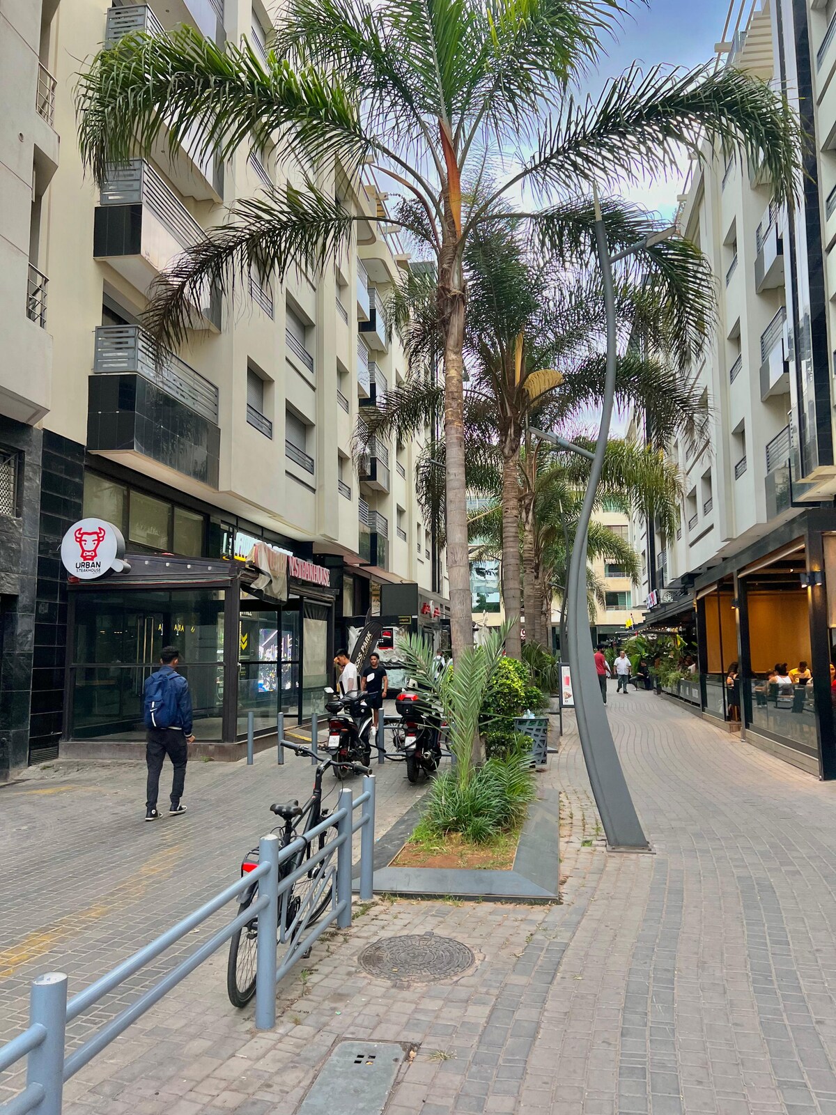 Rental unit in Casablanca  45  2 bedrooms  5 beds  15 baths - image 4