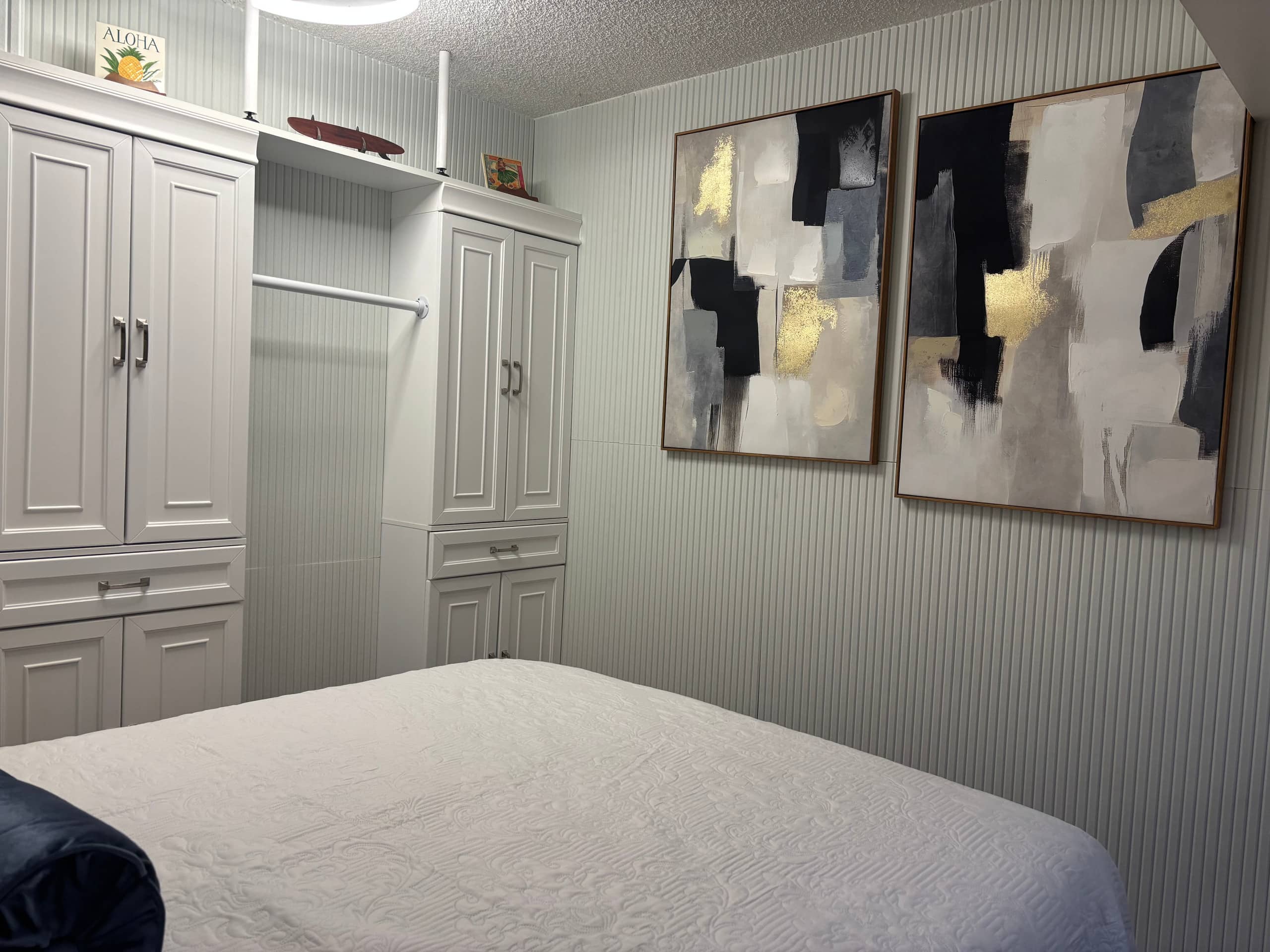 Condo in Honolulu · ★4.52 · 3 bedrooms · 5 beds · 1 private bath - Image 7