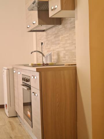 Bologna VIBES – 6 ensuite rooms – Self chech-In gallery image 4