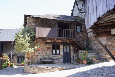 Casa Elba - Mozarabic Fireplace