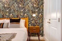 District Grand Hideaway