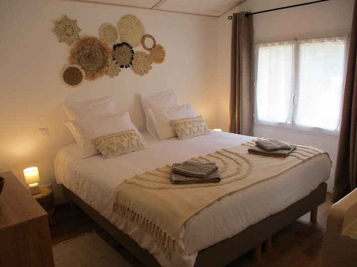 საძინებელი 1