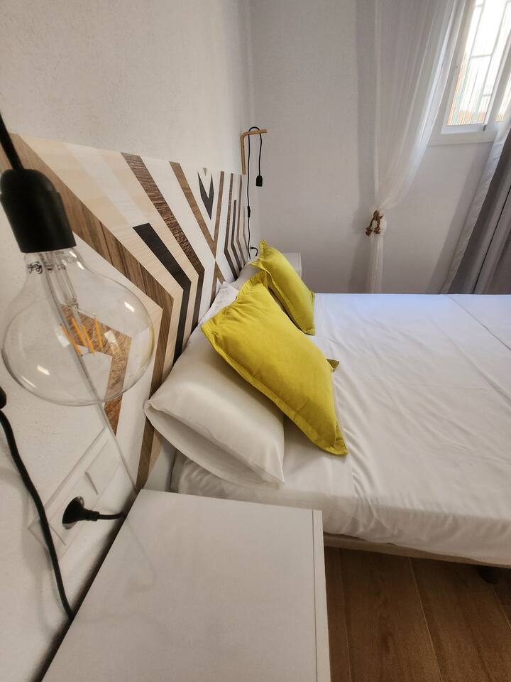 საძინებელი 1